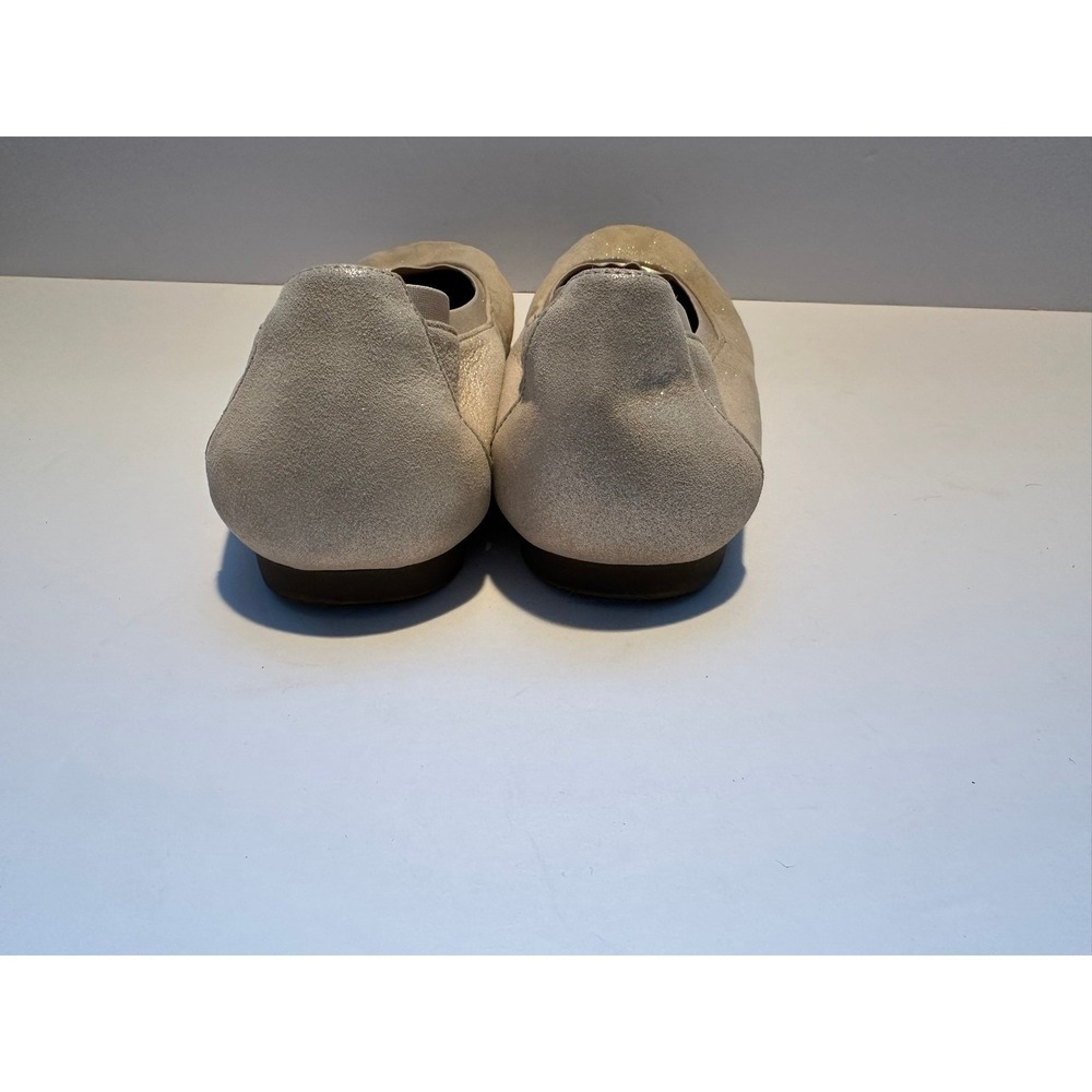 Vionic Metallic Champagne Ballet Flats 9 WIDE - Picture 3 of 7